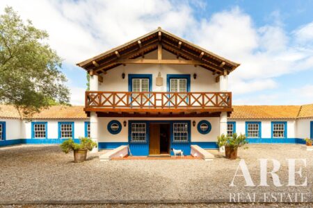 Farmhouse for sale in Vale Verde, Santiago do Cacem