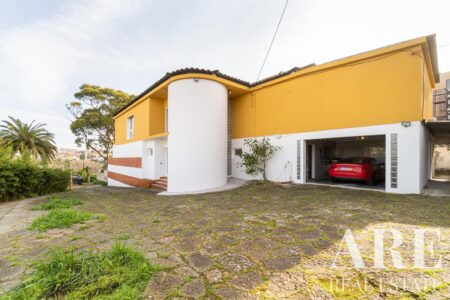 Villa for sale in Alto da Barra, Oeiras