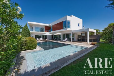 Villa for sale in Soltroia, Grandola