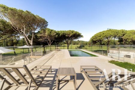 Villa for sale in Quinta da Marinha, Cascais