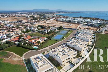 Villa for sale in Light Houses, Lagos, Algarve