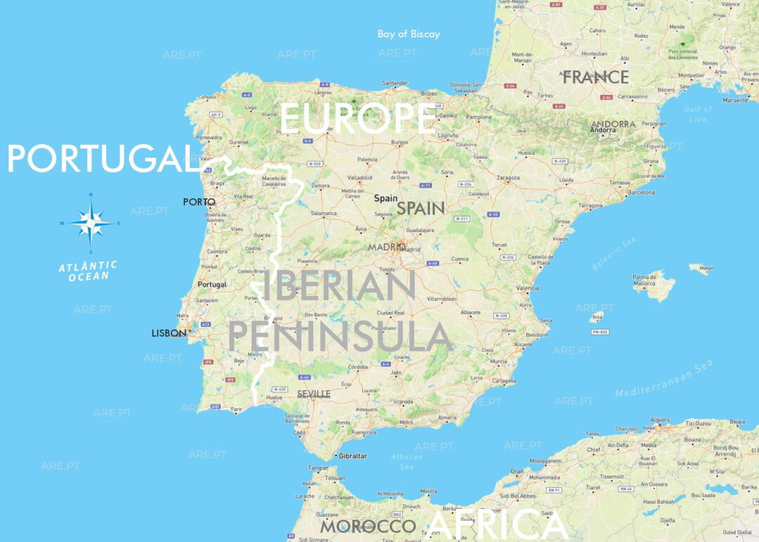 Portugal es el país más occidental de Europa, limitado por España al este y al norte, y por el Océano Atlántico al oeste y al sur. Como parte de la Península Ibérica, goza de una ubicación estratégica que ha influido significativamente en su historia marítima y desarrollo cultural.